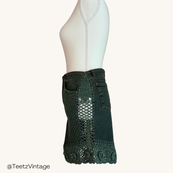 SOLD - Y2K BEADED CROCHET DENIM SKIRT - Picture 9 of 11